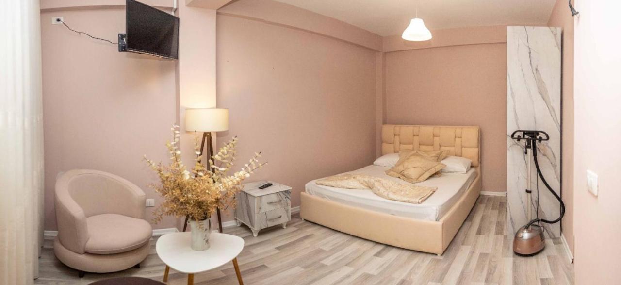 Two Bedroom Villa Tiranë Luaran gambar